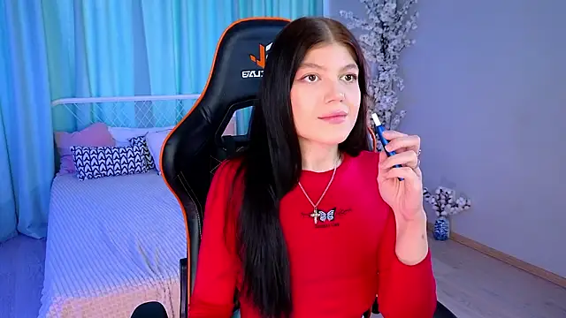 Snapshot of Softeach chatting on 03.21.26 Softeach online show from 03.21.26