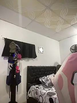 Blowjob-Queen  online show from 06.27.26