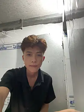 Nguyencuong1999 online show from 04.27.26
