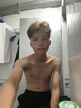 Nguyencuong1999 online show from 04.28.26