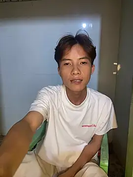 Nguyencuong1999 online show from 06.14.26