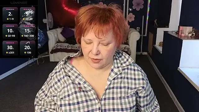 Kira Kingsley online show from 04.18.26