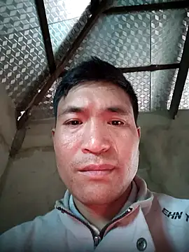 Sutinh85 online show from 03.23.26