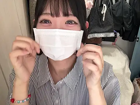 y-u-r-a-33 online show from 06.19.26