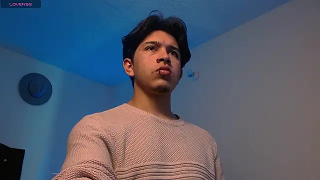 Snapshot of rammiell chatting on 03.21.26 rammiell online show from 03.21.26