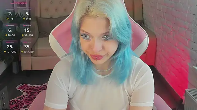 Snapshot of Clown_Princess chatting on 05.28.26 Clown Princess online show from 05.28.26
