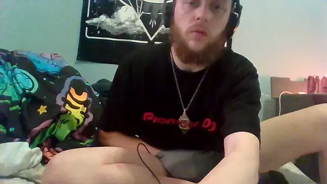 Snapshot of alejandro69420 chatting on 06.18.26 alejandro69420 online show from 06.18.26