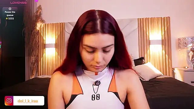 Snapshot of Doll_kira_ chatting on 05.27.26 Doll kira online show from 05.27.26