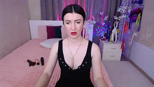 Snapshot of EvelinCuper_ chatting on 06.22.26 EvelinCuper online show from 06.22.26