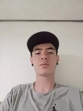 Snapshot of lio____ chatting on 03.20.26 lio online show from 03.20.26