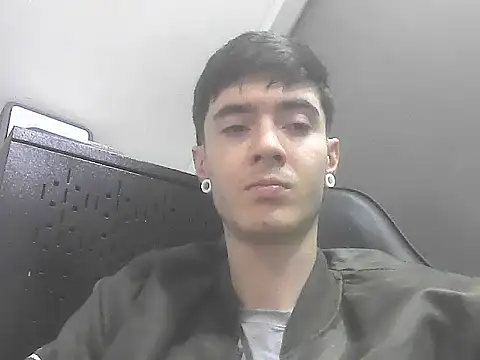 lio     online show from 05.17.26