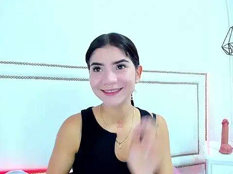 emma-sandoval online show from 05.31.26
