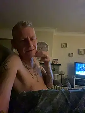 Snapshot of kurtyhotty chatting on 03.21.26 kurtyhotty online show from 03.21.26