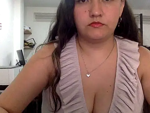 Snapshot of nanaasahi chatting on 04.08.26 nanaasahi online show from 04.08.26