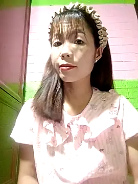 AmyLinee01 online show from 05.06.26