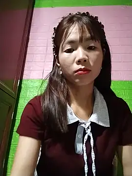 Snapshot of AmyLinee01 chatting on 05.29.26 AmyLinee01 online show from 05.29.26
