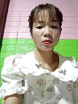 Snapshot of AmyLinee01 chatting on 05.31.26 AmyLinee01 online show from 05.31.26