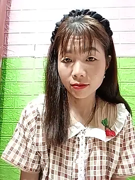 Snapshot of AmyLinee01 chatting on 06.18.26 AmyLinee01 online show from 06.18.26
