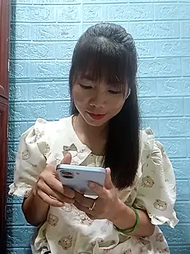 Snapshot of AmyLinee01 chatting on 07.28.26 AmyLinee01 online show from 07.28.26