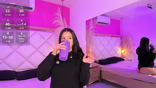 DaniandCute online show from 03.25.26