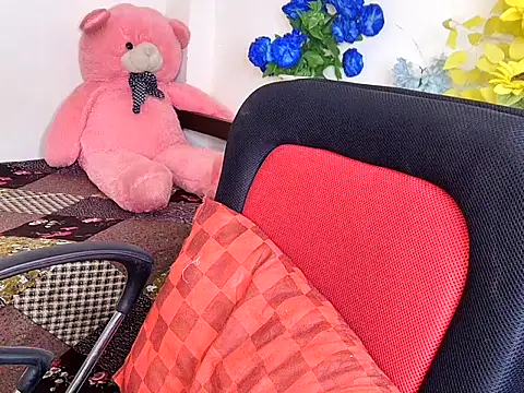 Snapshot of Preety_Baby chatting on 05.22.26 Preety Baby online show from 05.22.26