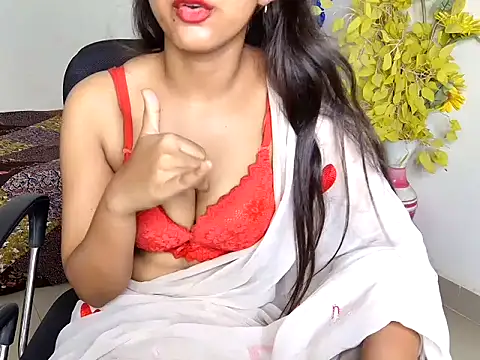 Snapshot of Preety_Baby chatting on 07.16.26 Preety Baby online show from 07.16.26