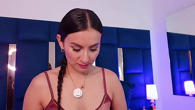Snapshot of velvetlunaa_ chatting on 06.11.26 velvetlunaa online show from 06.11.26