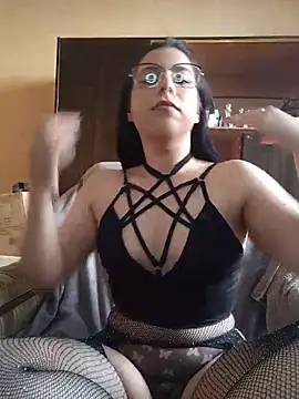 Rue the witch6 online show from 05.25.26