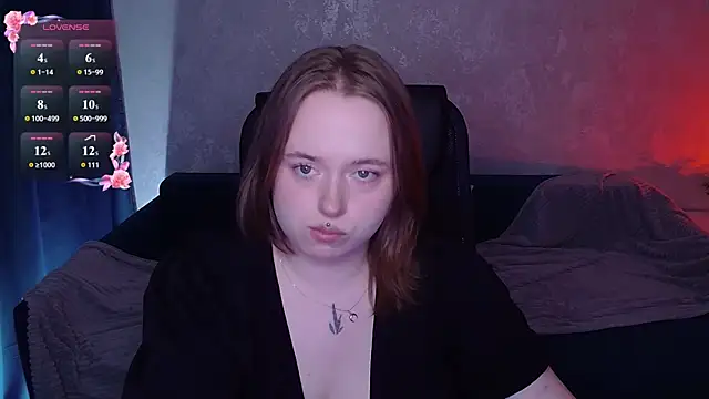 SelenaLily online show from 05.16.26