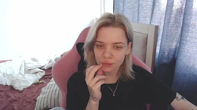 TenderChloe online show from 05.30.26