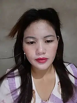 Snapshot of meg_06 chatting on 06.24.26 meg 06 online show from 06.24.26