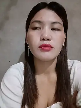 Snapshot of meg_06 chatting on 06.27.26 meg 06 online show from 06.27.26