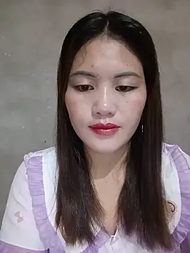 Snapshot of meg_06 chatting on 06.29.26 meg 06 online show from 06.29.26