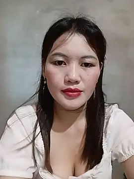 Snapshot of meg_06 chatting on 07.12.26 meg 06 online show from 07.12.26