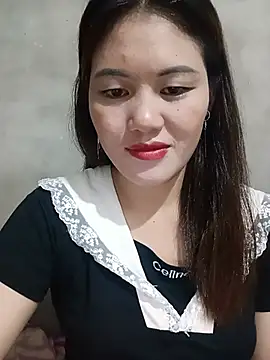 Snapshot of meg_06 chatting on 07.19.26 meg 06 online show from 07.19.26