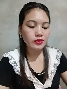 Snapshot of meg_06 chatting on 07.24.26 meg 06 online show from 07.24.26