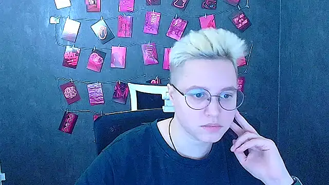 Bella lla online show from 03.23.26