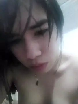 lizeth wong online show from 04.19.26