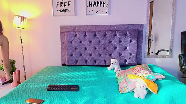 Daphne Rosse online show from 06.29.26