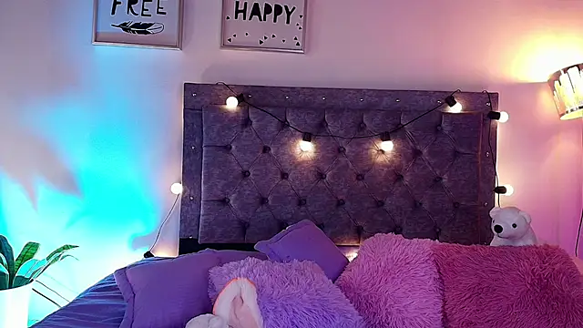 Daphne Rosse online show from 07.28.26