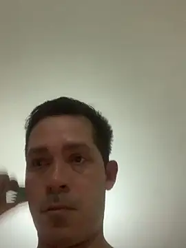 Gabriel leon33 online show from 04.25.26