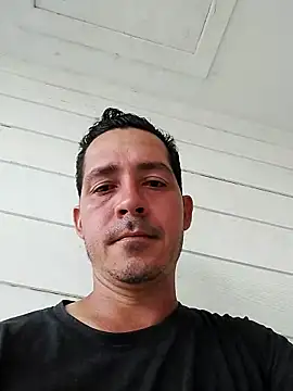 Gabriel leon33 online show from 04.29.26