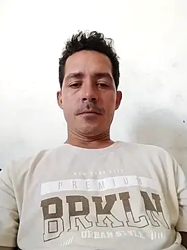 Gabriel leon33 online show from 05.04.26