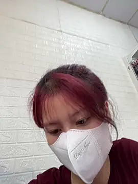 Snapshot of Bethiencute chatting on 04.15.26 Bethiencute online show from 04.15.26