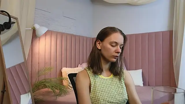 emma chaser online show from 05.05.26
