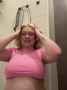 cutiejuliee online show from 05.08.26