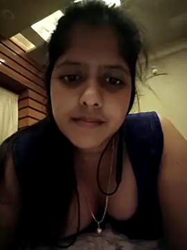 Snapshot of Aditi_sarkar chatting on 04.18.26 Aditi sarkar online show from 04.18.26