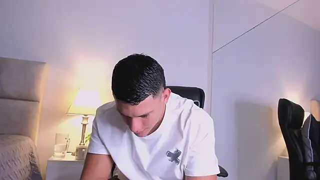 Chriss Diamond online show from 06.30.26