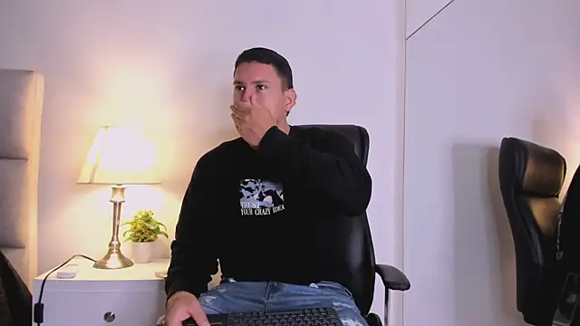 Chriss Diamond online show from 07.11.26