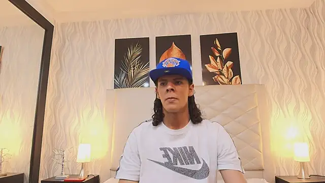 Snapshot of Abravanel_Sefardi chatting on 06.15.26 Abravanel Sefardi online show from 06.15.26